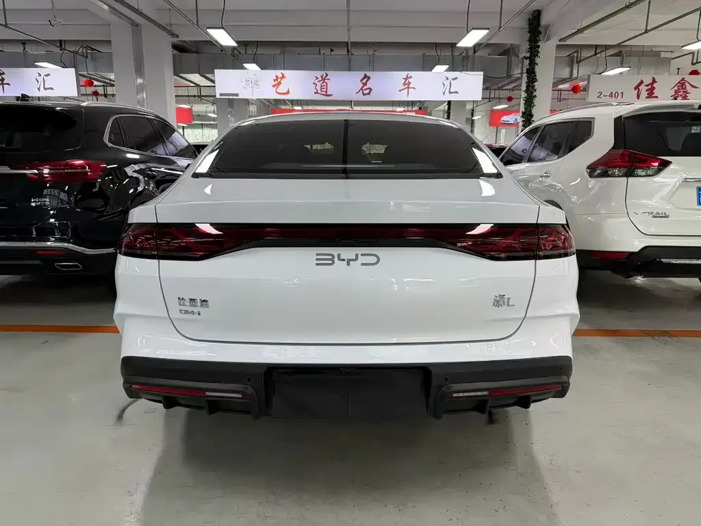 BYD Qin L — фото 3