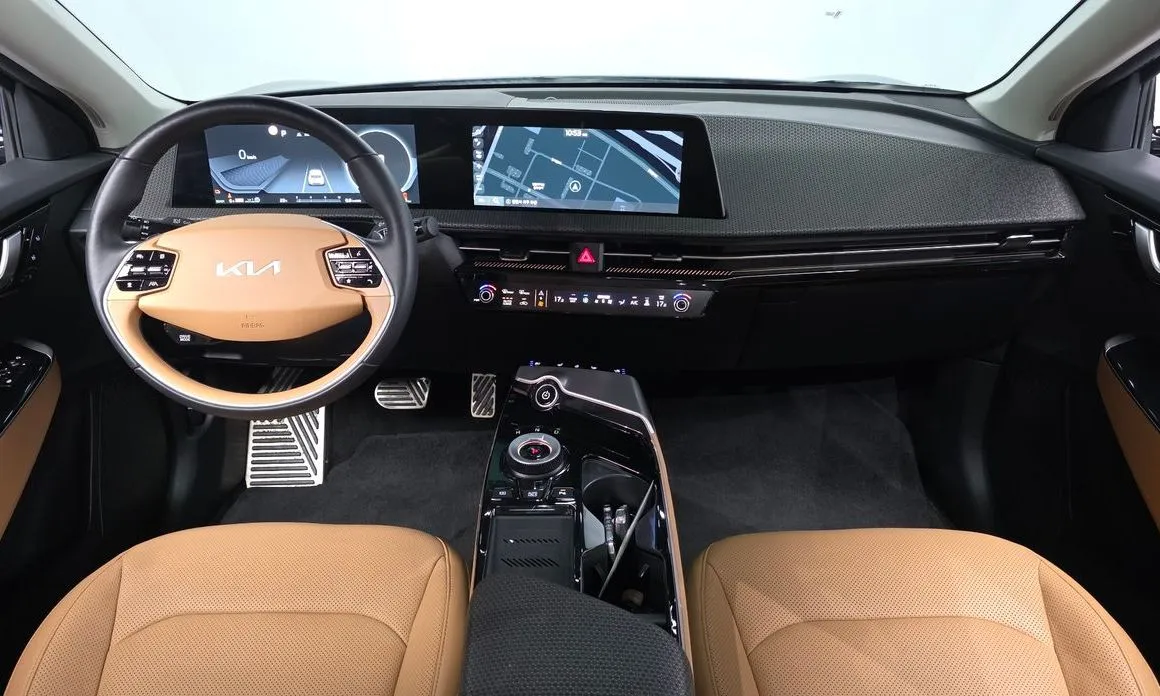 Kia EV6 — фото 9