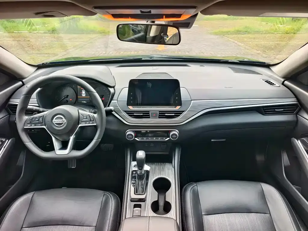 Nissan Teana — фото 5