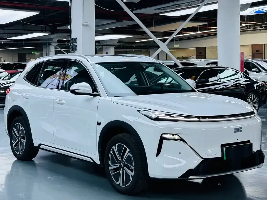 Geely Galaxy Xingjian 7 — фото 2