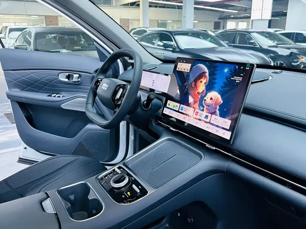 Geely Galaxy Xingjian 7 — фото 10