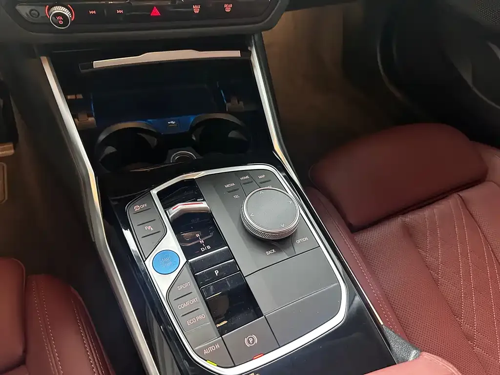 BMW i3 — фото 4