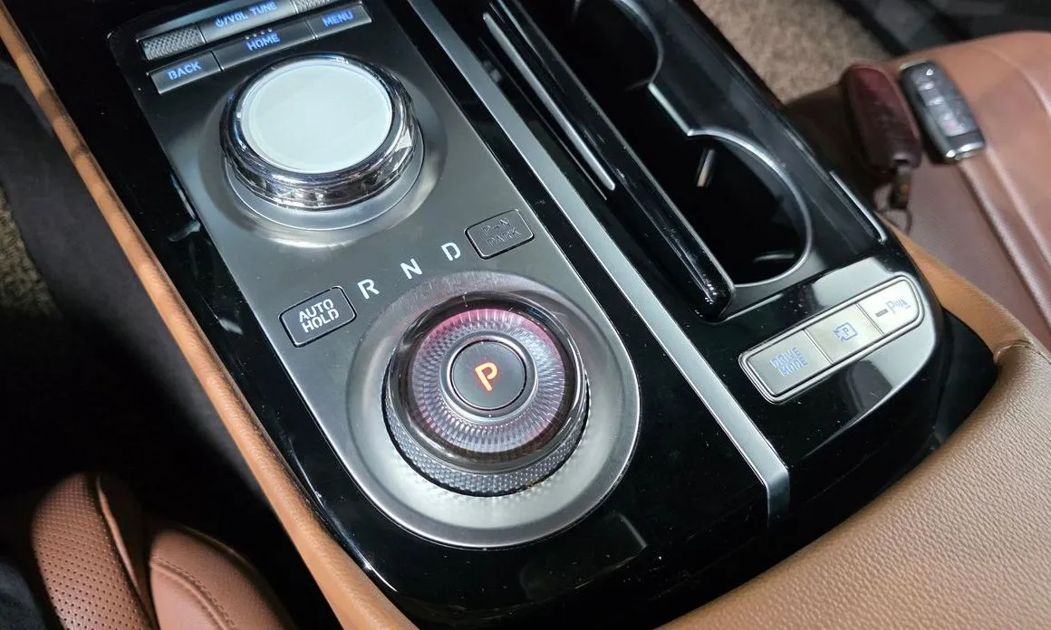 Genesis G80 — фото 10