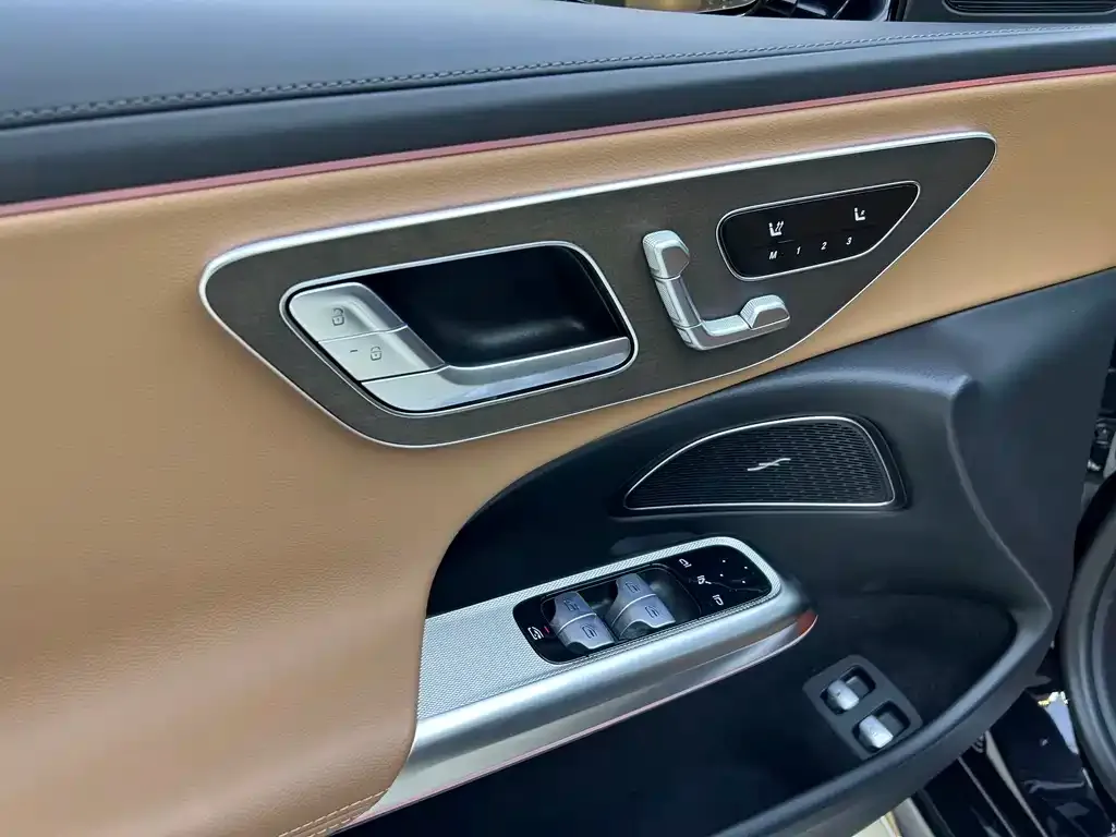 Mercedes-Benz E-Class New Energy — фото 4