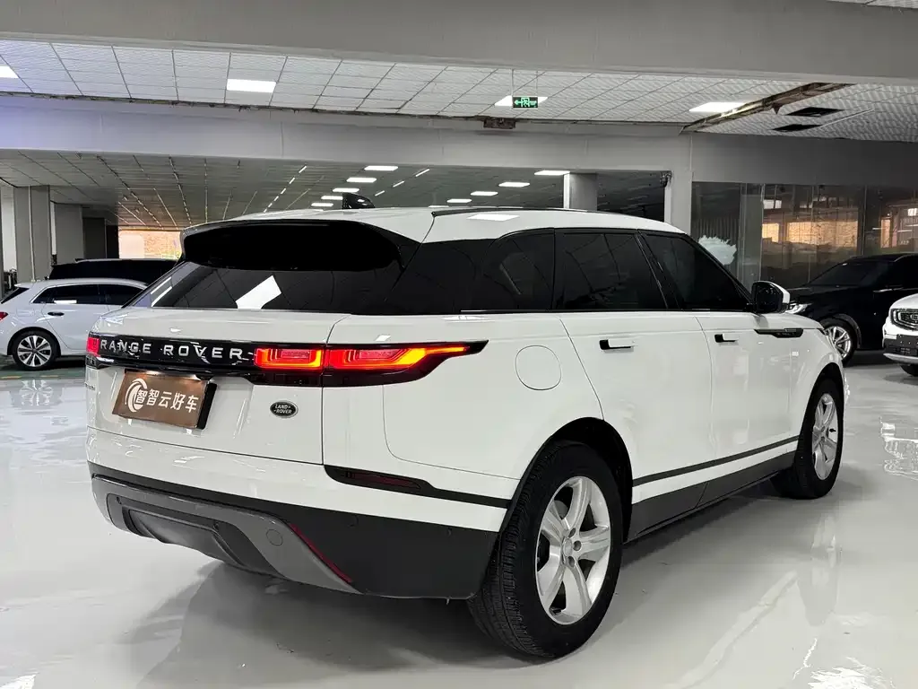 Land Rover Velar — фото 3