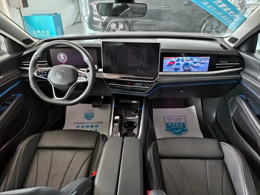 Volkswagen Passat — фото 7