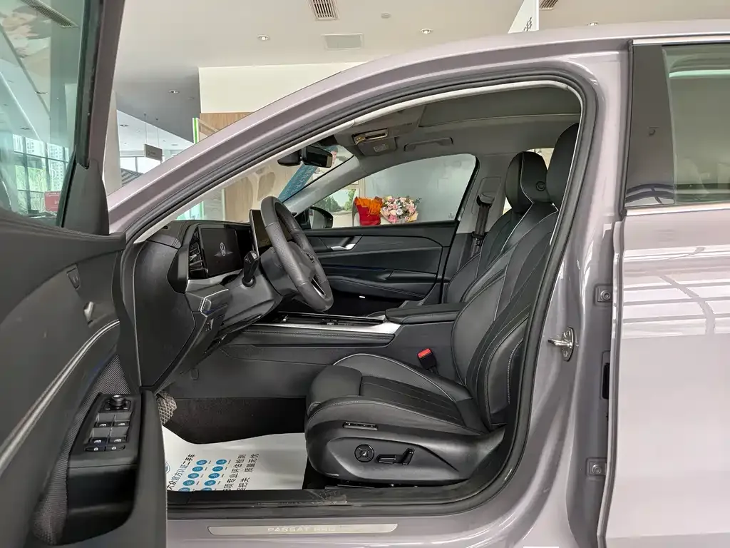 Volkswagen Passat — фото 3