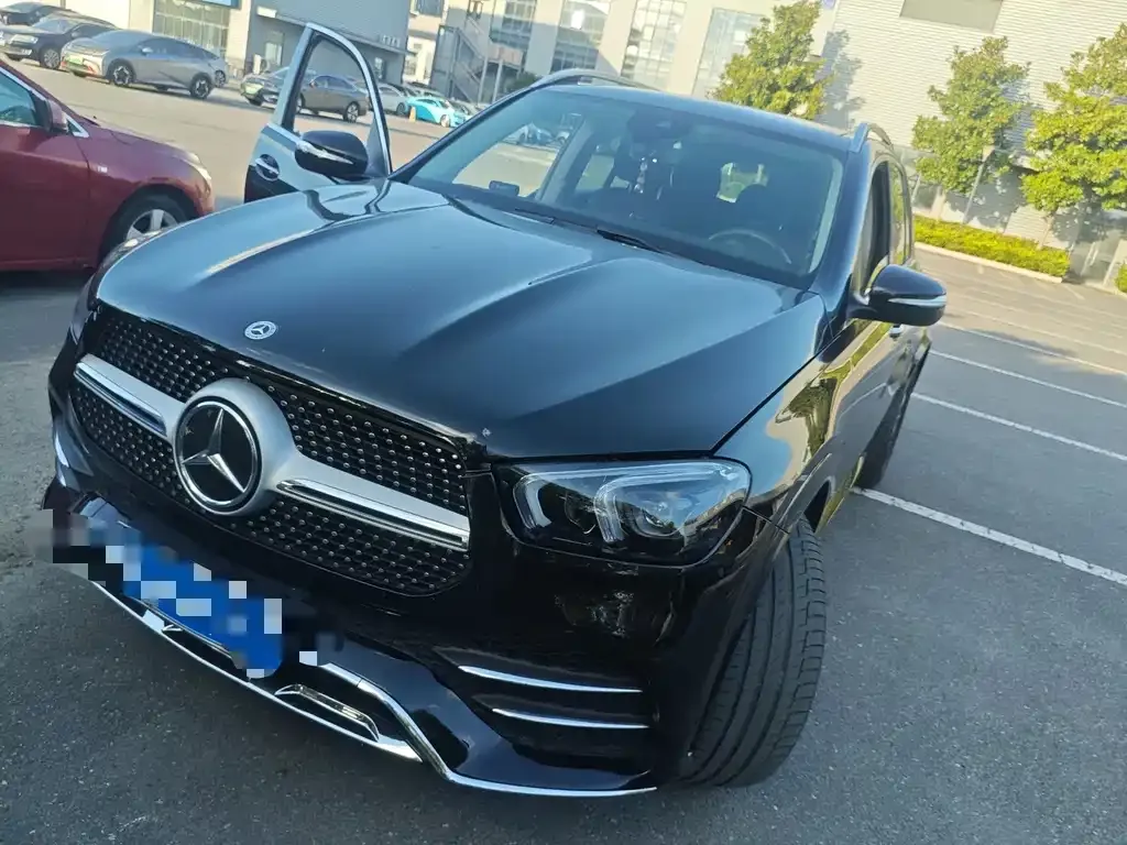 Mercedes-Benz GLE (Import) — фото 1