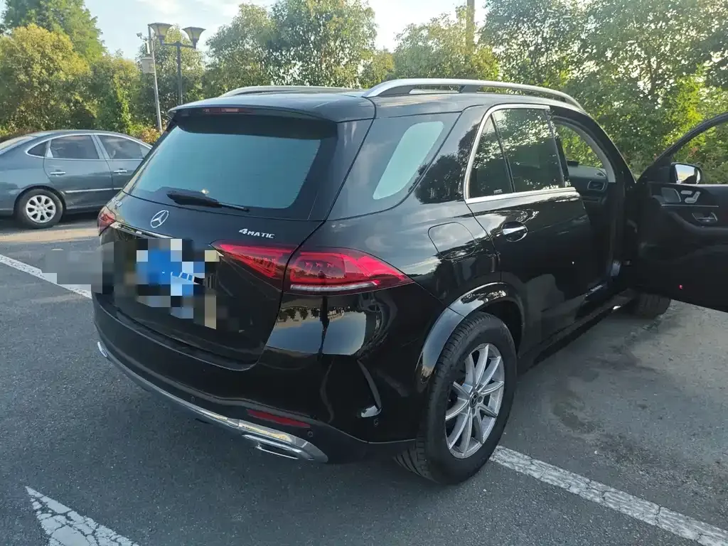 Mercedes-Benz GLE (Import) — фото 10