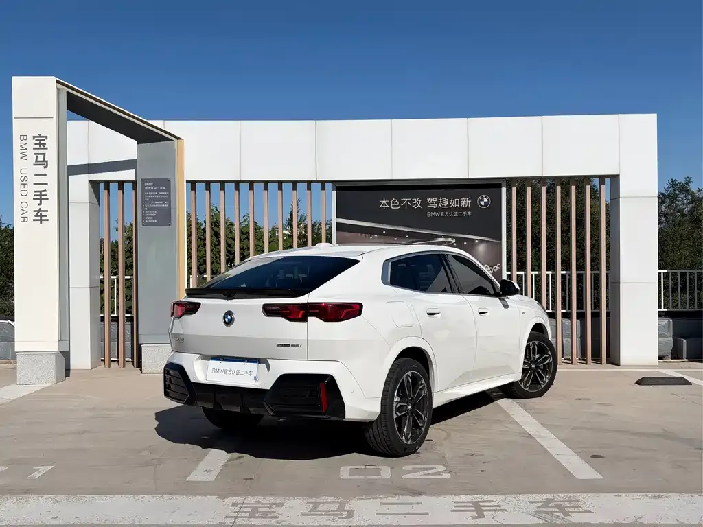 BMW X2 (Import) — фото 6