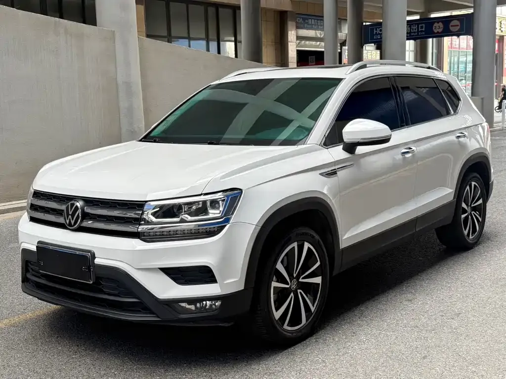 Volkswagen Tharu — фото 1