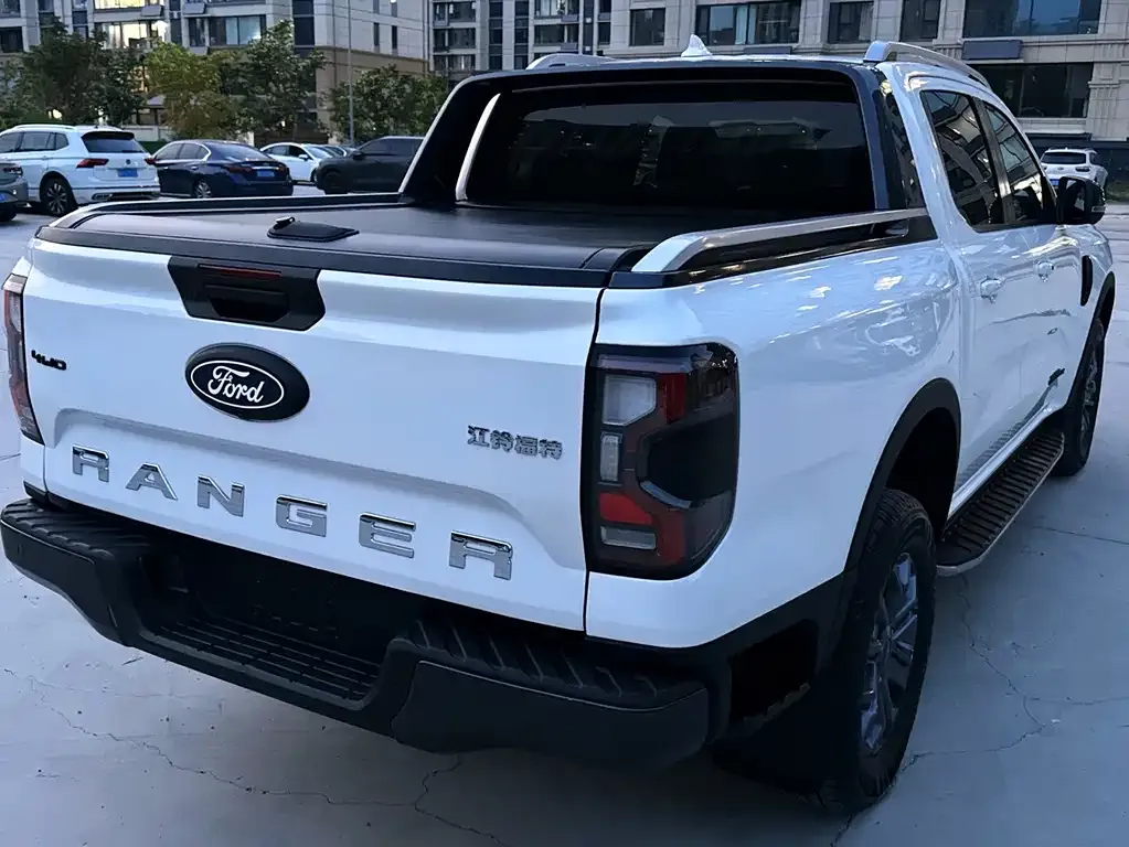 Ford Ranger — фото 8