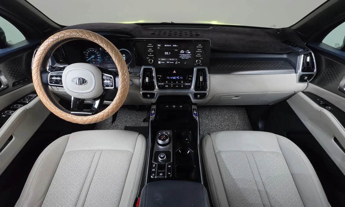 Kia Sorento — фото 9