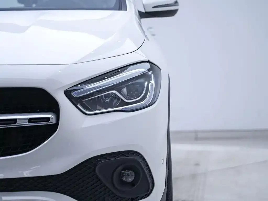 Mercedes-Benz GLA — фото 2