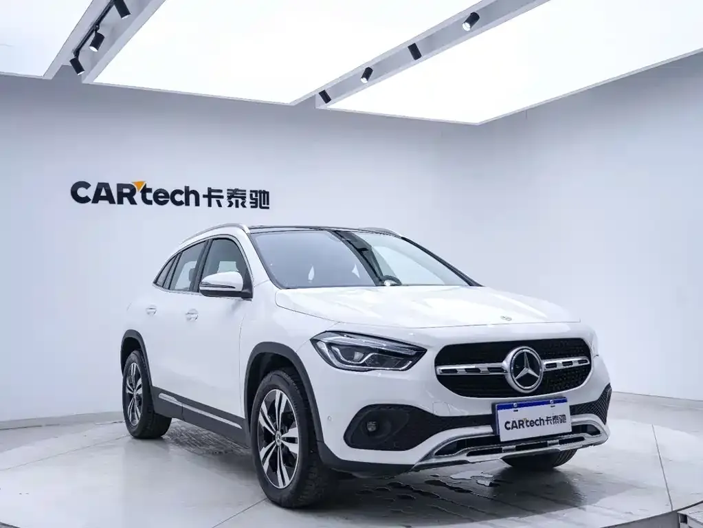 Mercedes-Benz GLA — фото 8
