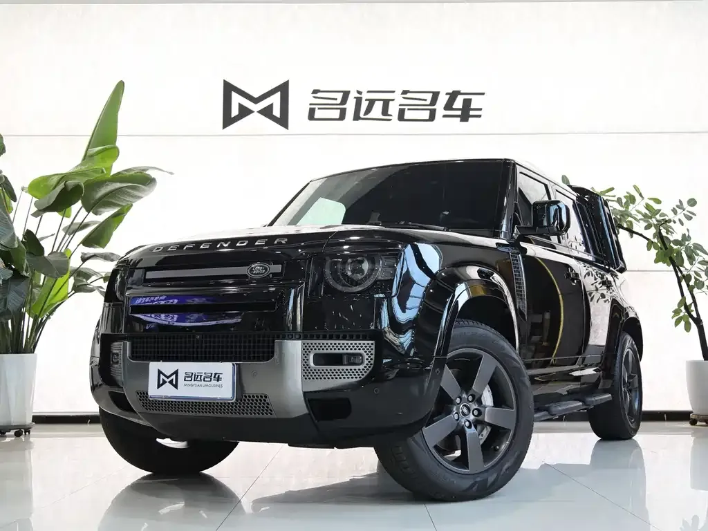 Land Rover Defender — фото 1