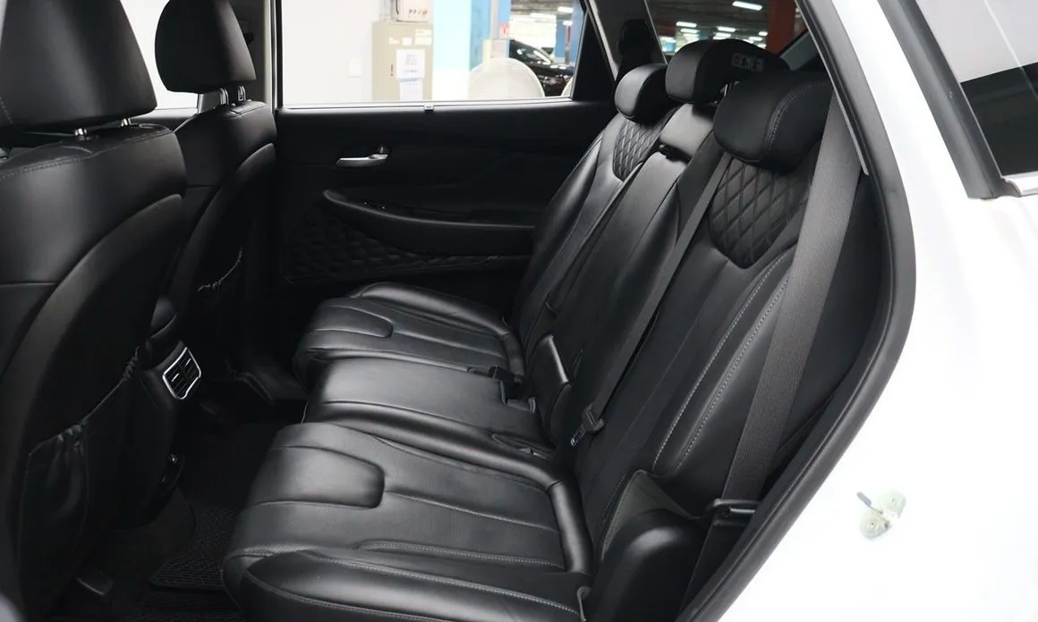 Hyundai Santafe — фото 2