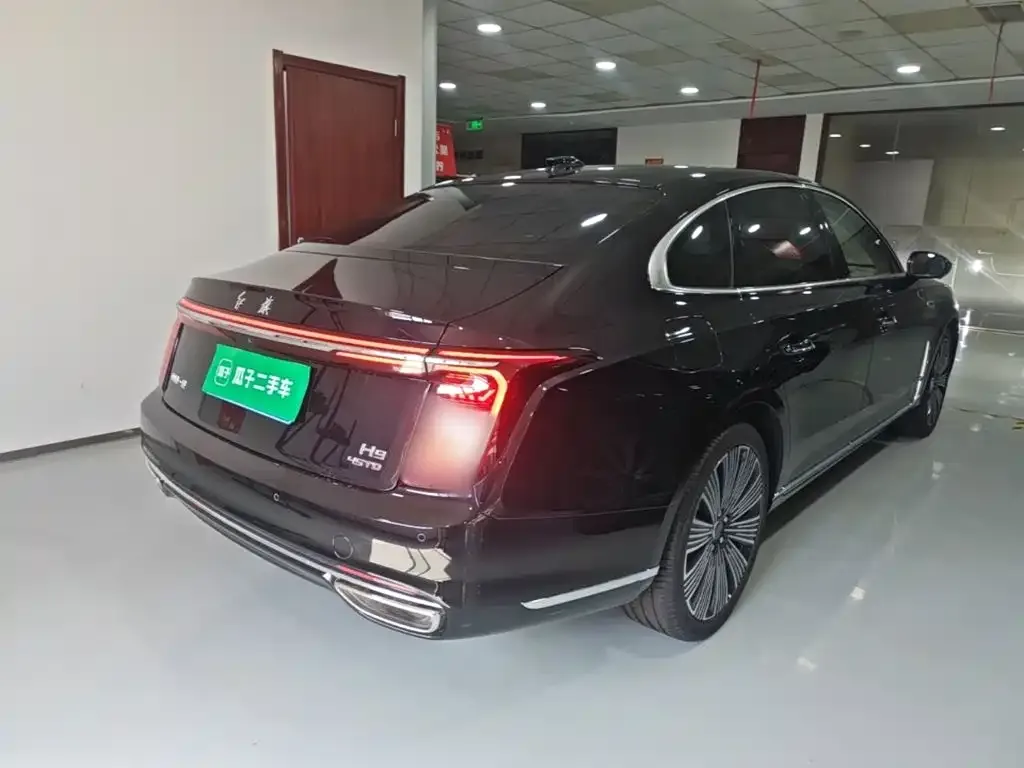 Hongqi H9 — фото 2