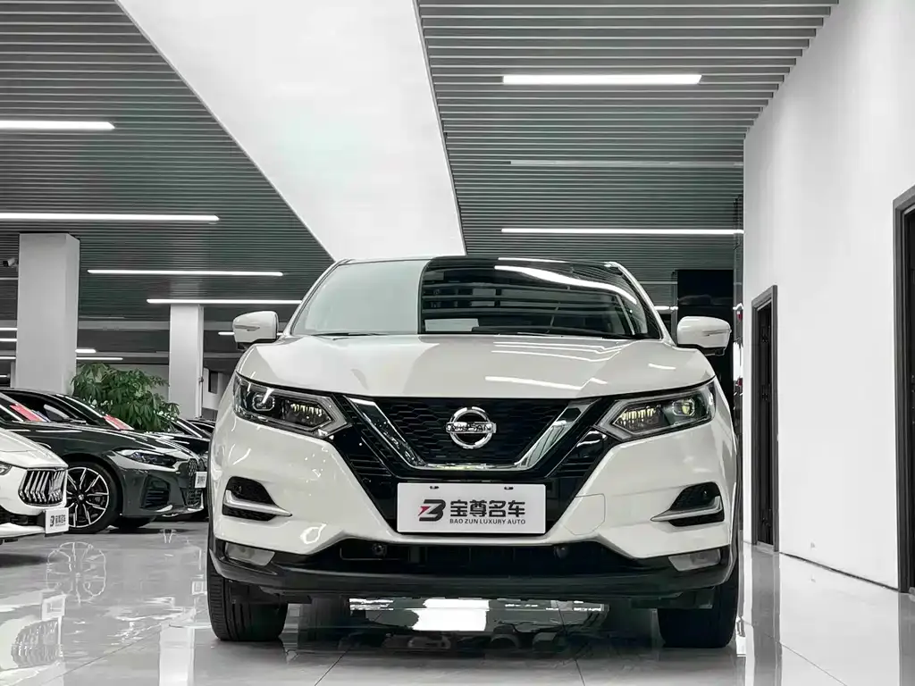 Nissan Qashqai — фото 3