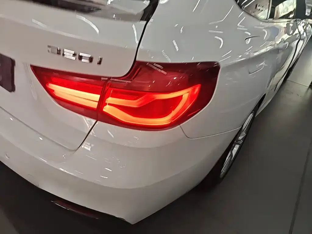 BMW 3 Series GT — фото 5