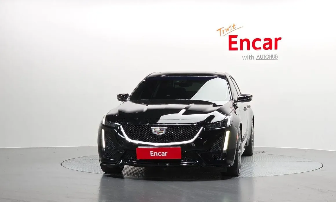 Cadillac CT5 — фото 2