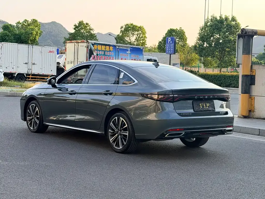 Chery Arrizo 8 PRO — фото 3