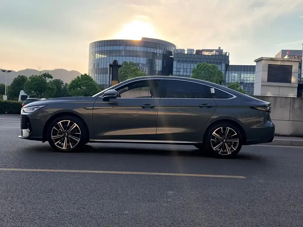 Chery Arrizo 8 PRO — фото 2