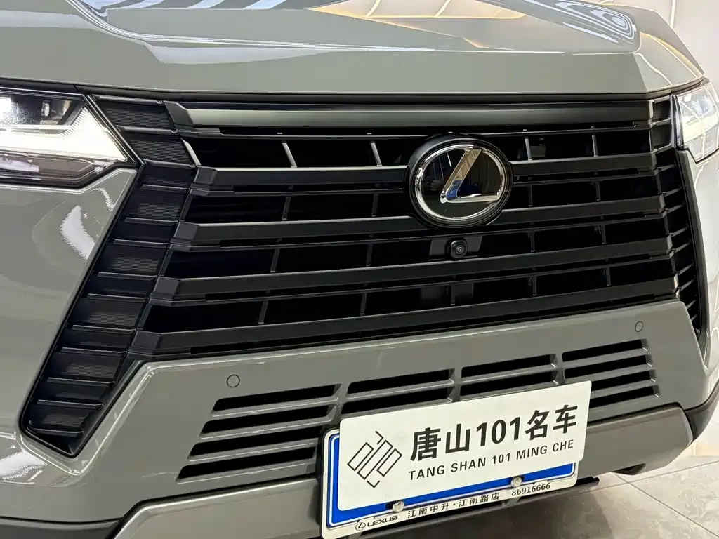 Lexus GX — фото 2