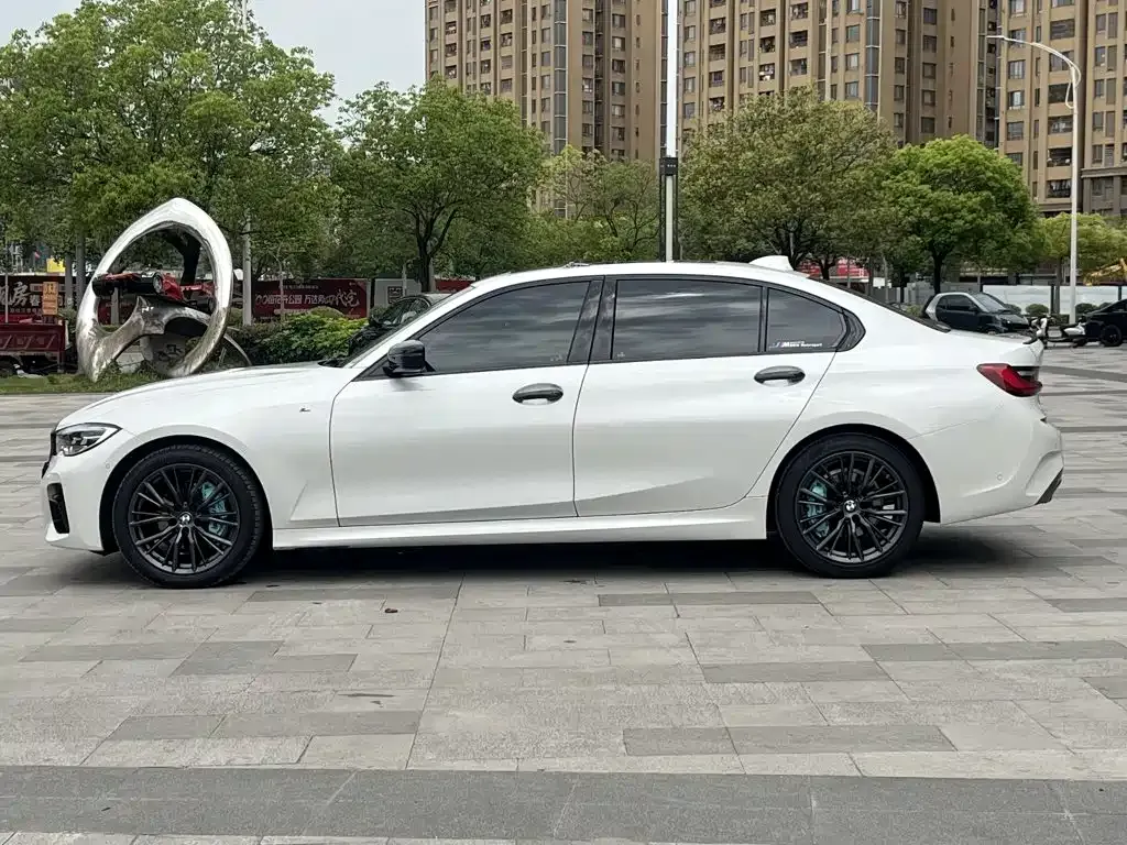 BMW 3 Series — фото 10