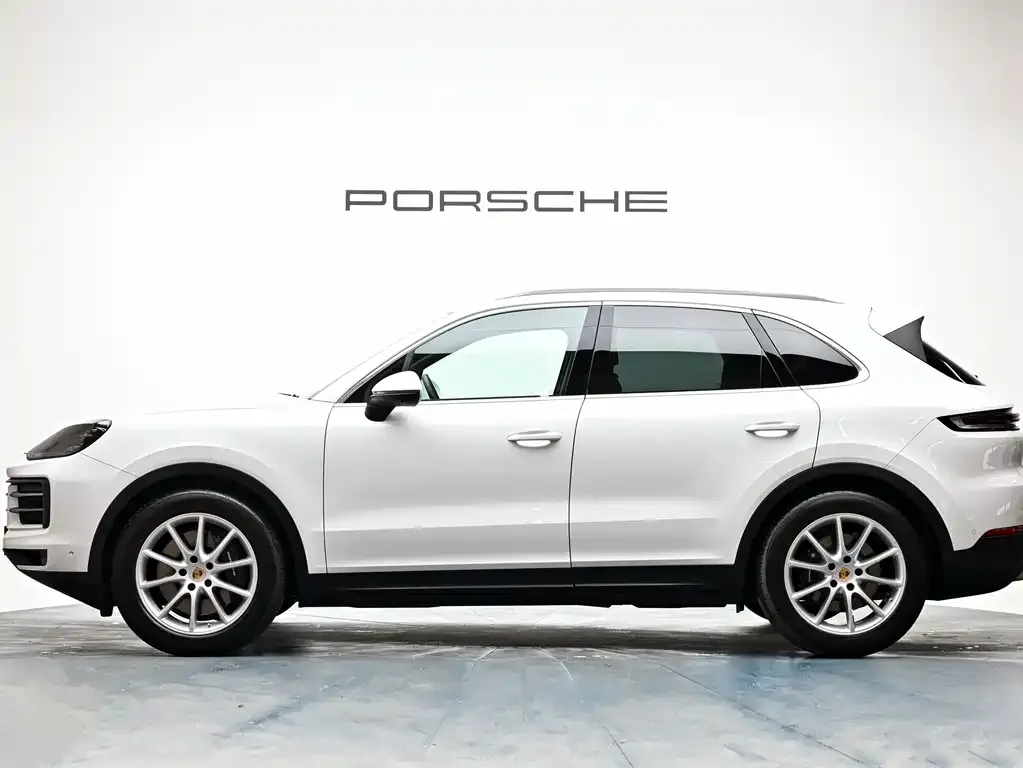Porsche Cayenne — фото 4