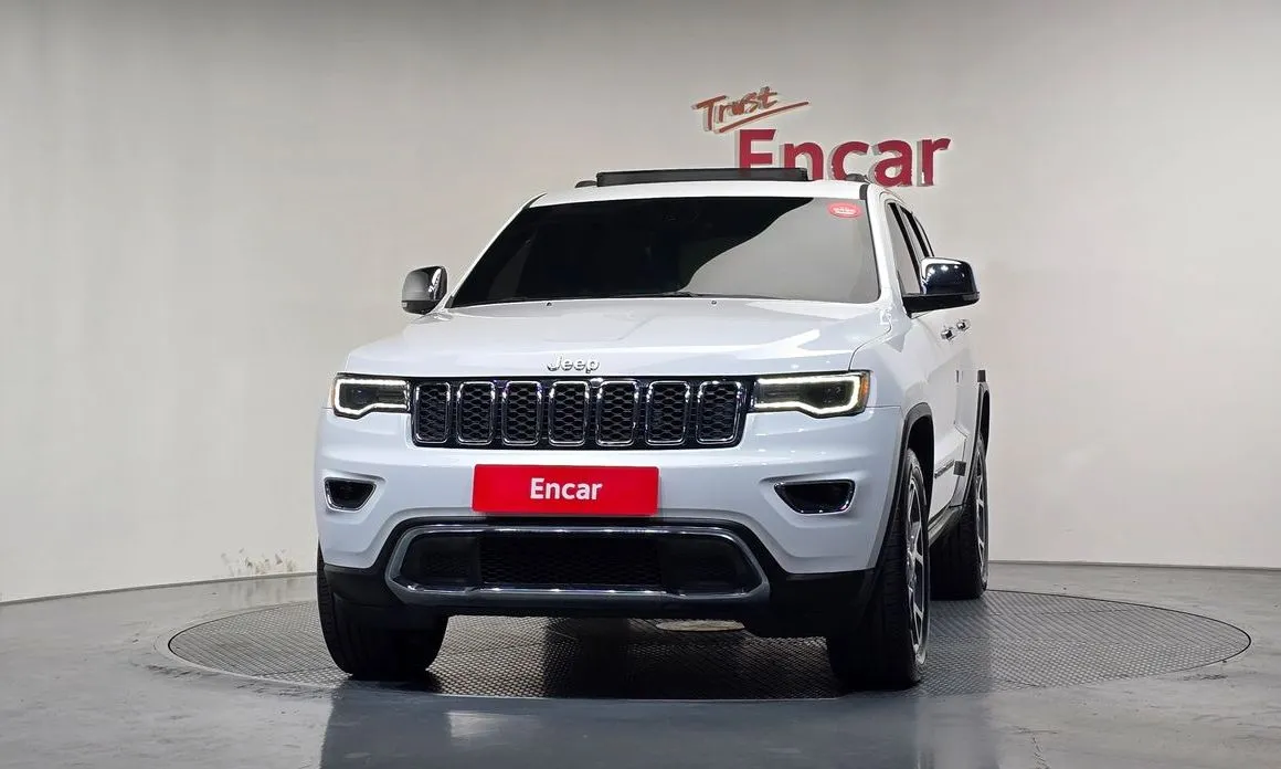Jeep Cherokee — фото 6