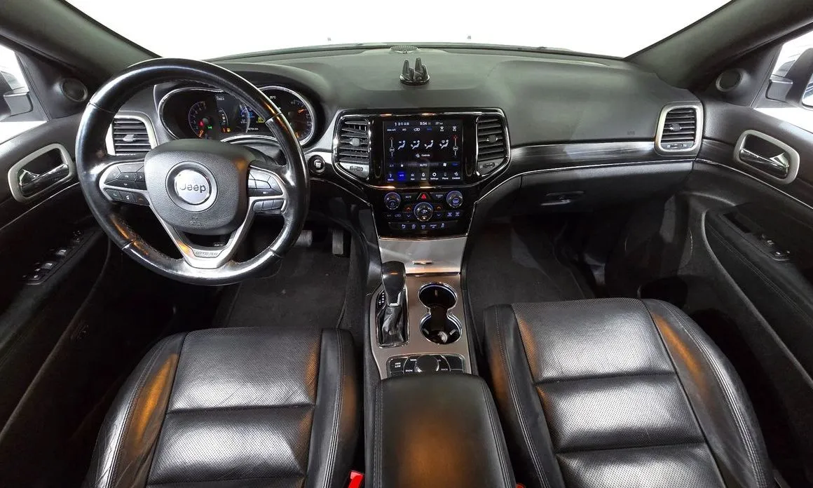 Jeep Cherokee — фото 4