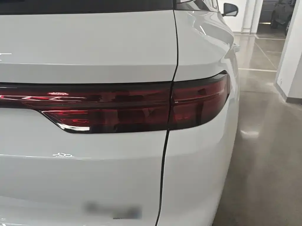 BYD Pro New Energy — фото 6