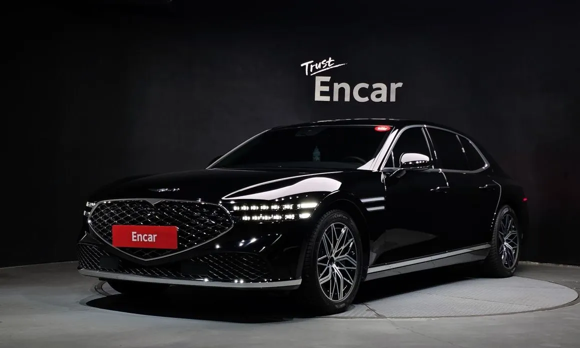 Genesis G90 — фото 1