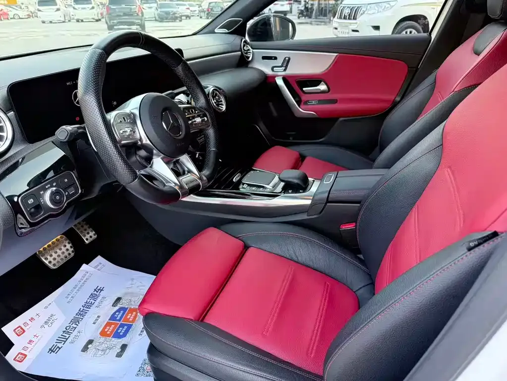 Mercedes-Benz A-Class AMG — фото 5