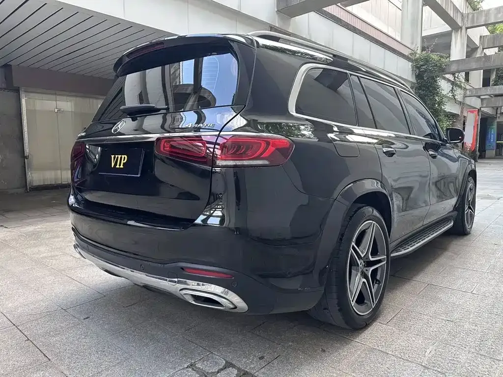 Mercedes-Benz GLS — фото 10