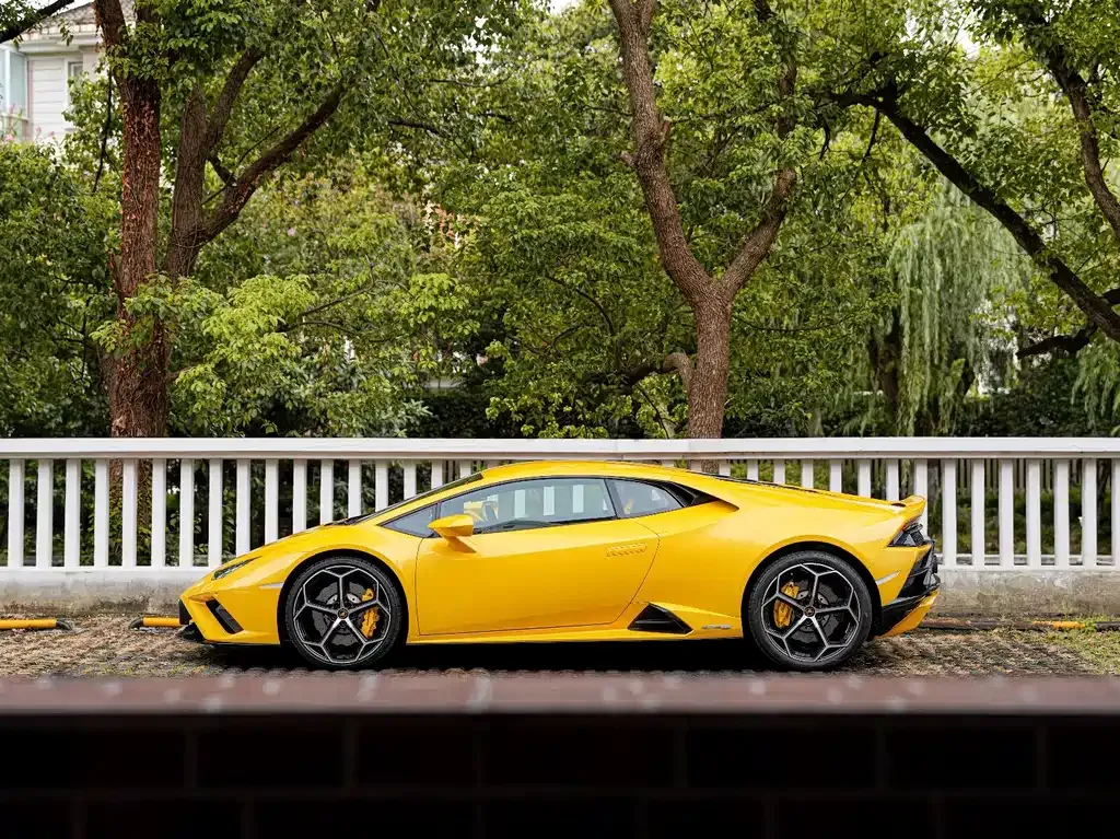 Lamborghini Huracan — фото 9