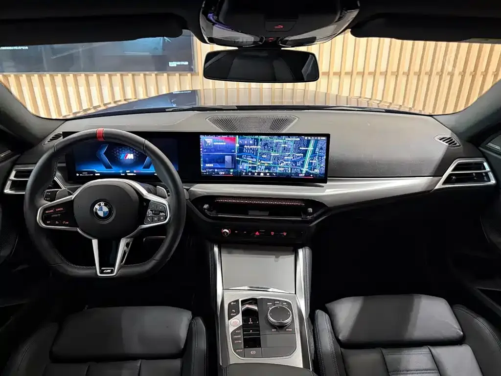 BMW M240i — фото 6