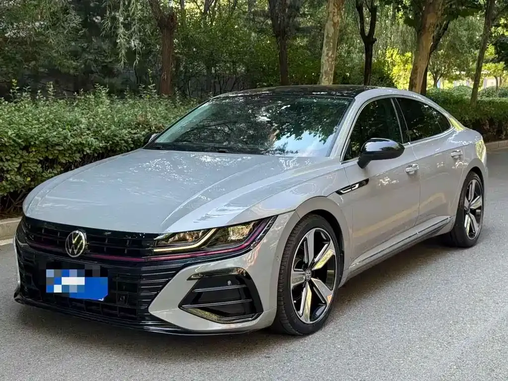 Volkswagen CC — фото 1