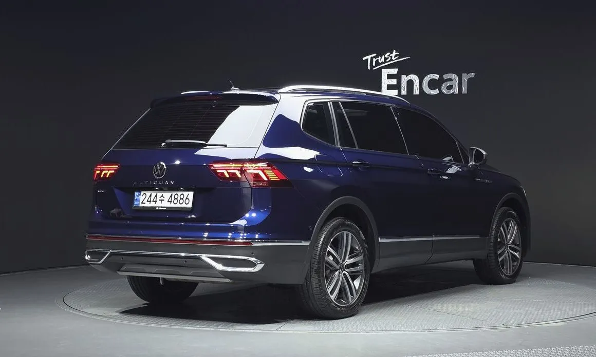 Volkswagen Tiguan — фото 4