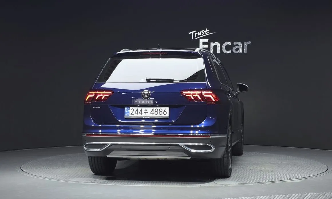 Volkswagen Tiguan — фото 2