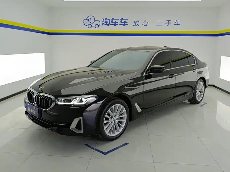 BMW 5 Series — фото 1