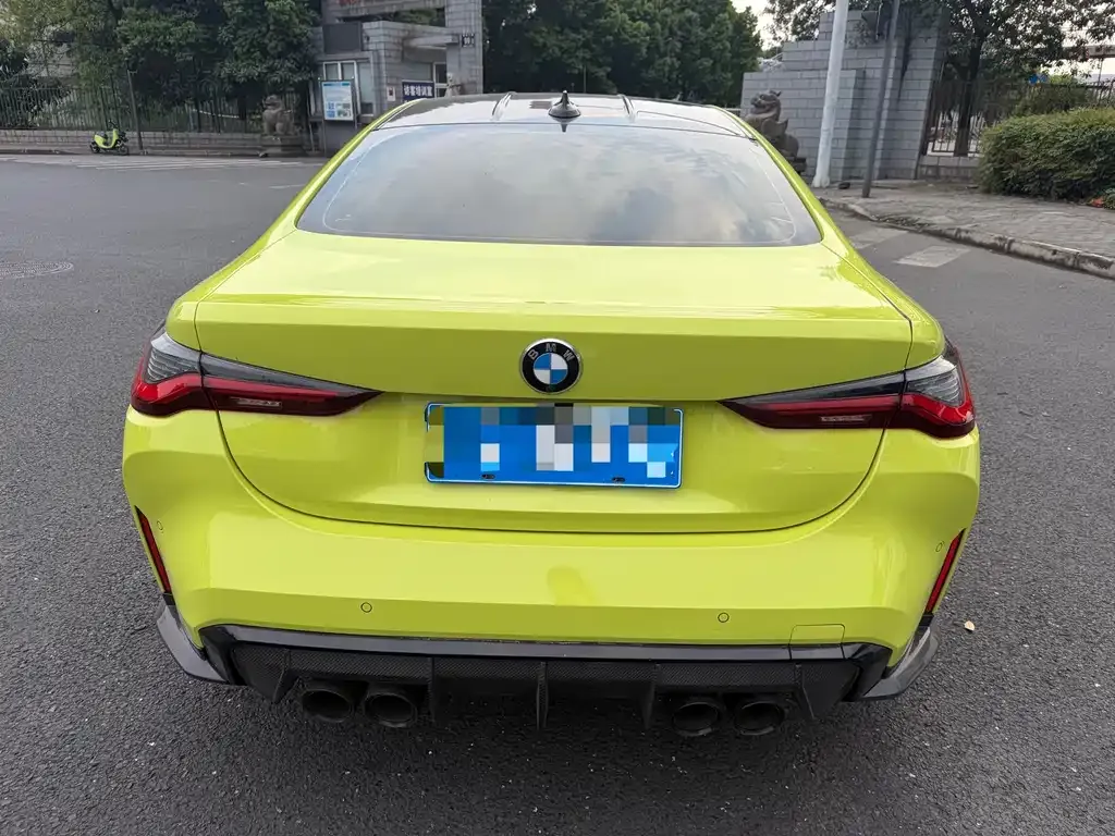 BMW M4 — фото 10