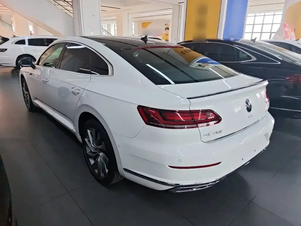 Volkswagen CC — фото 7
