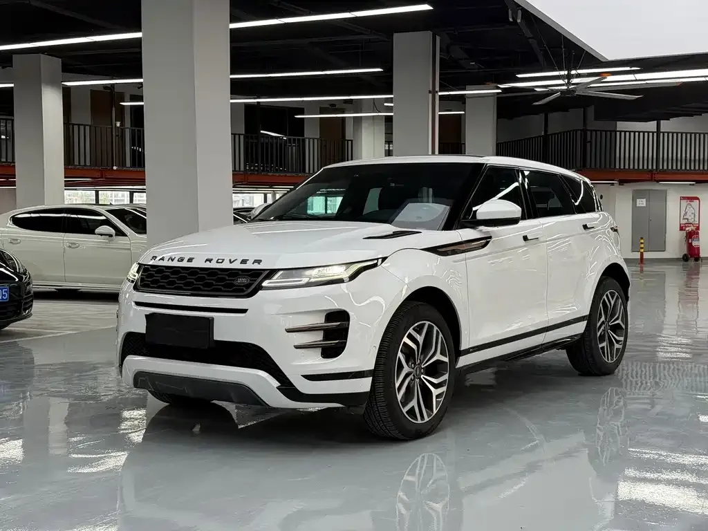 Land Rover Evoque — фото 1