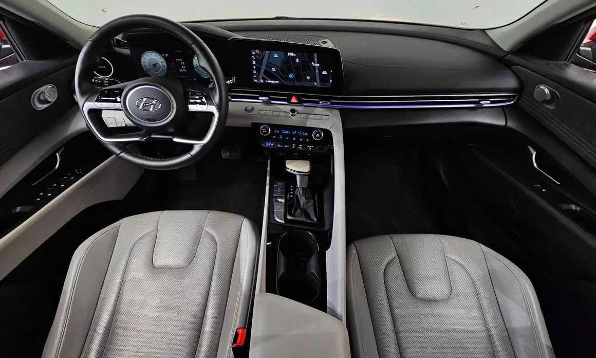 Hyundai AVANTE — фото 9