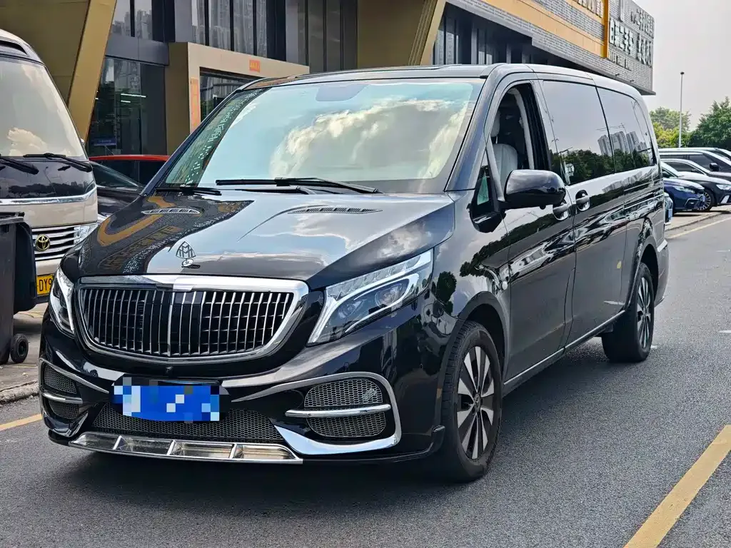 Mercedes-Benz Vito — фото 1