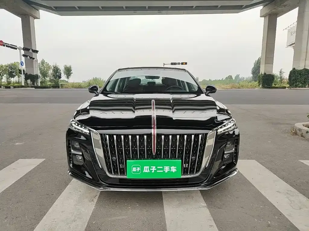 Hongqi H5 — фото 3