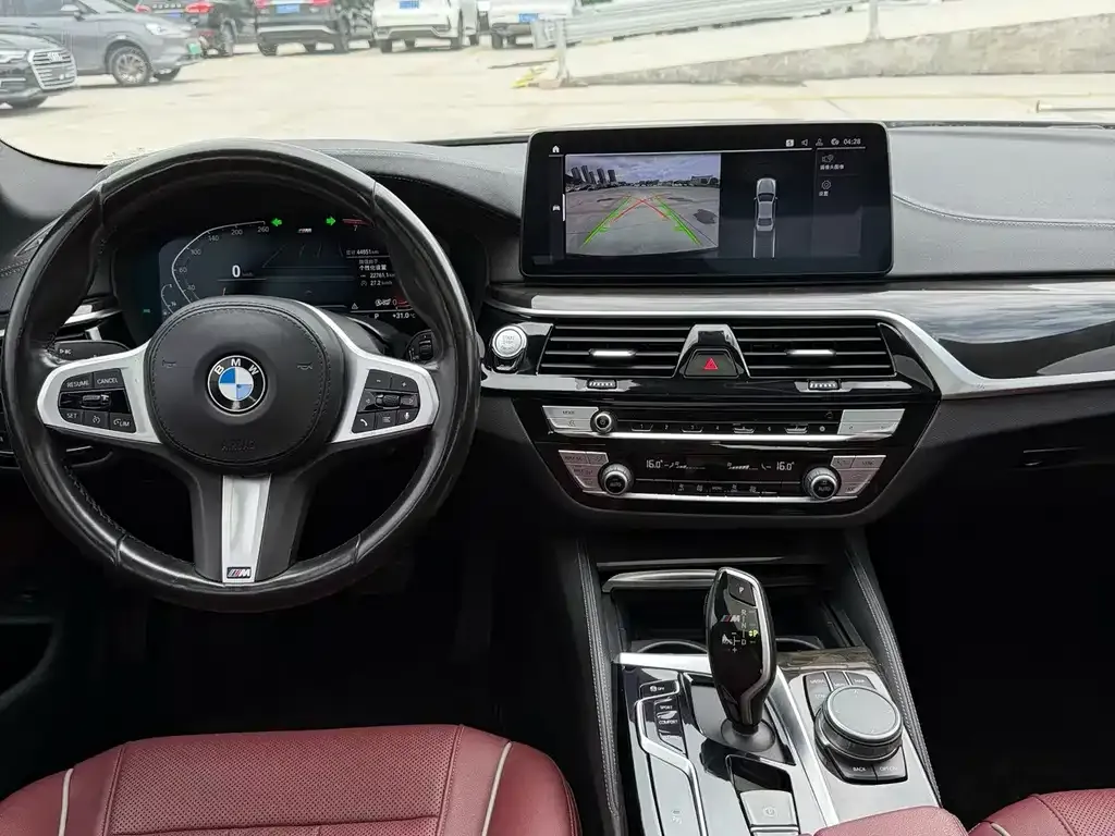 BMW 5 Series — фото 2