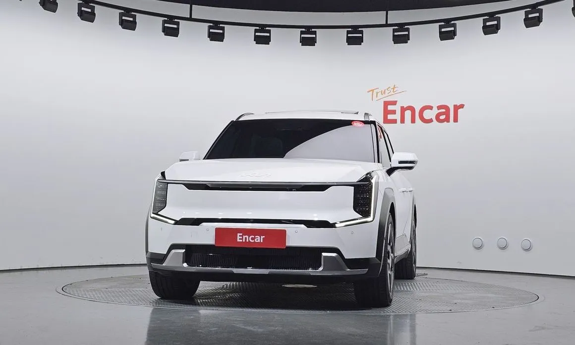 Kia EV9 — фото 2